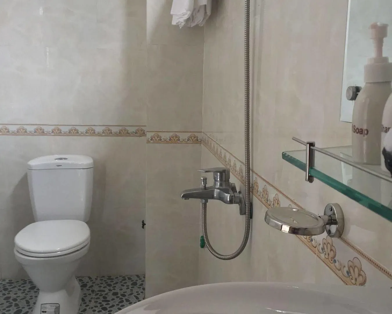 Galaxy Homestay Хойан 0*,