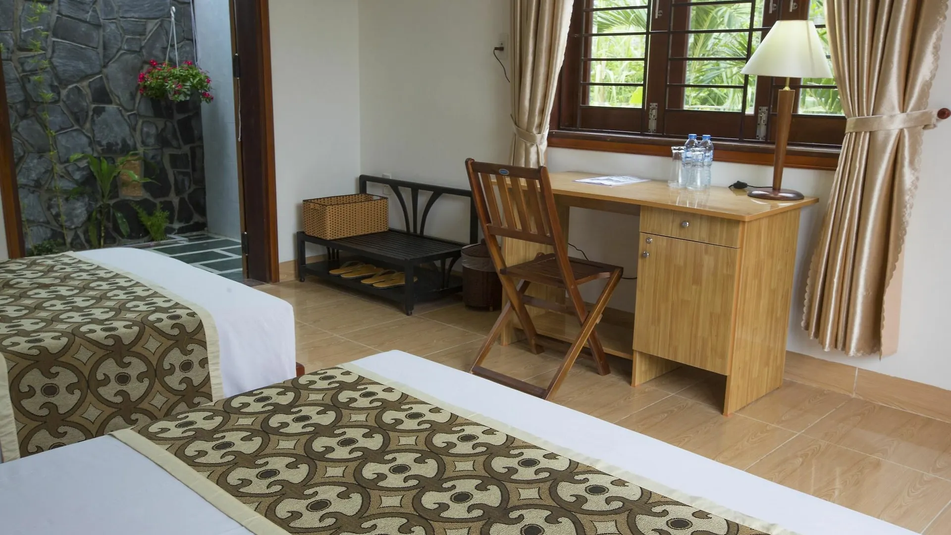 Galaxy Homestay Хойан
