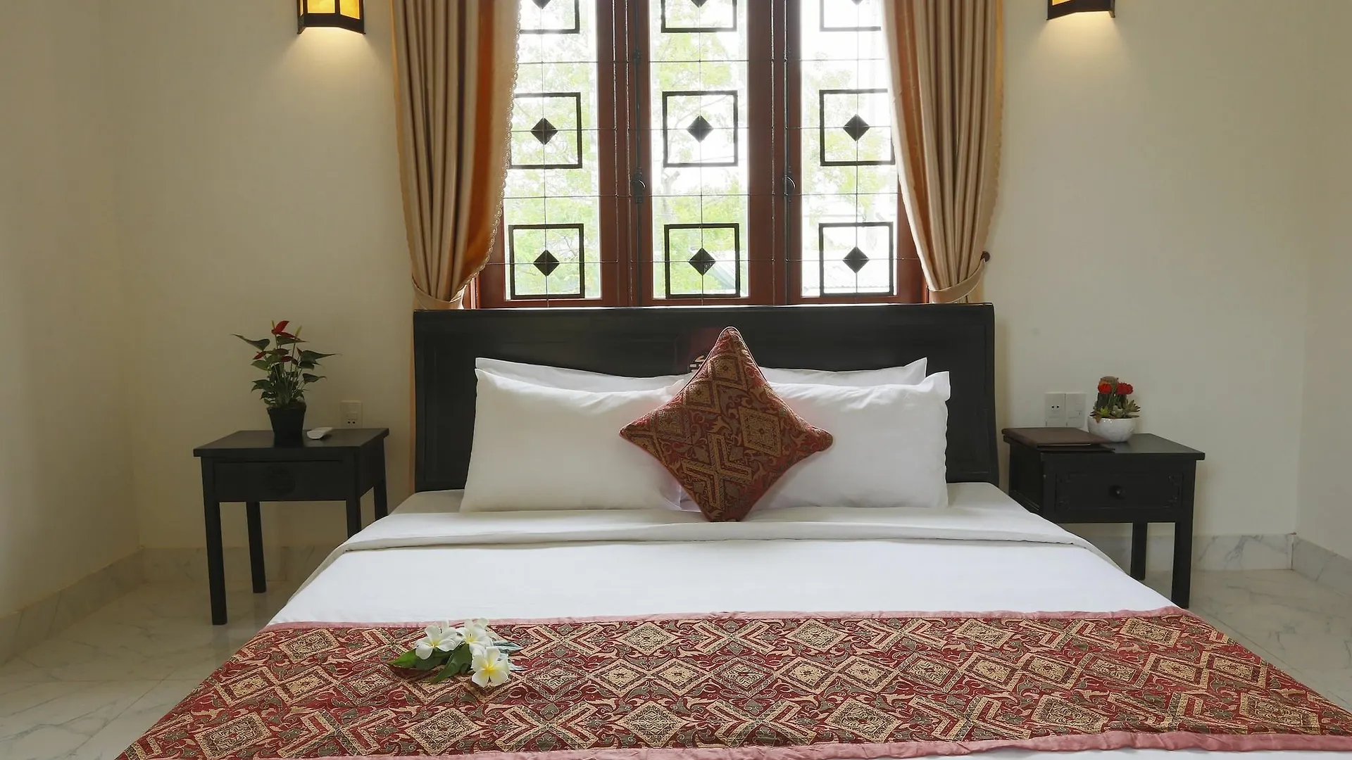 Galaxy Homestay Хойан 0*,